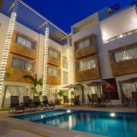 Hotel Villas Segovia Плая-дель-Кармен Экстерьер фото