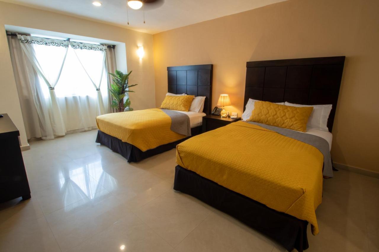 Hotel Villas Segovia Плая-дель-Кармен Экстерьер фото