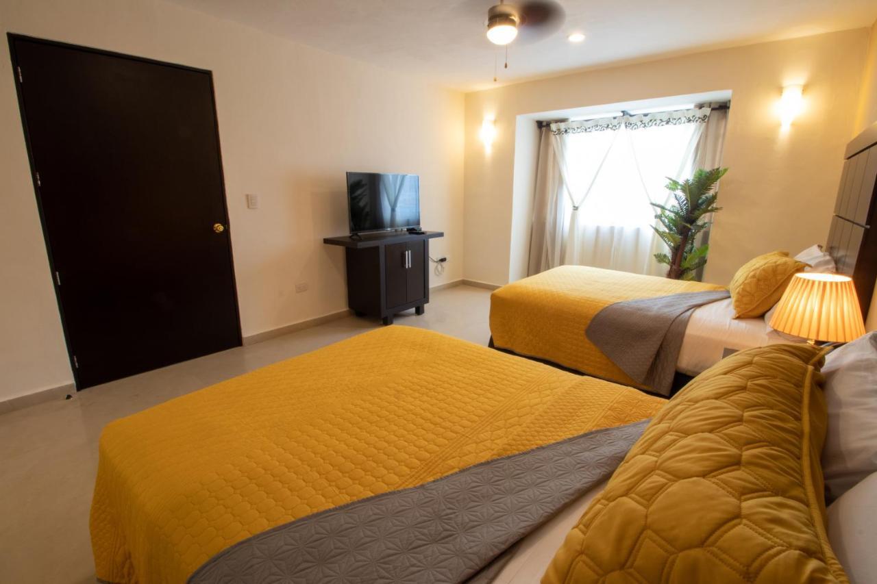 Hotel Villas Segovia Плая-дель-Кармен Экстерьер фото