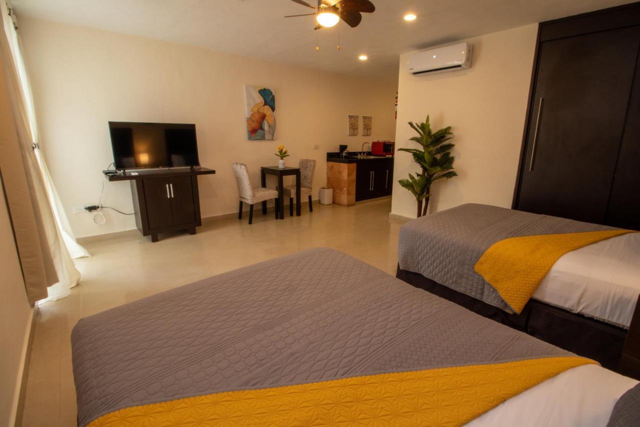 Hotel Villas Segovia Плая-дель-Кармен Экстерьер фото