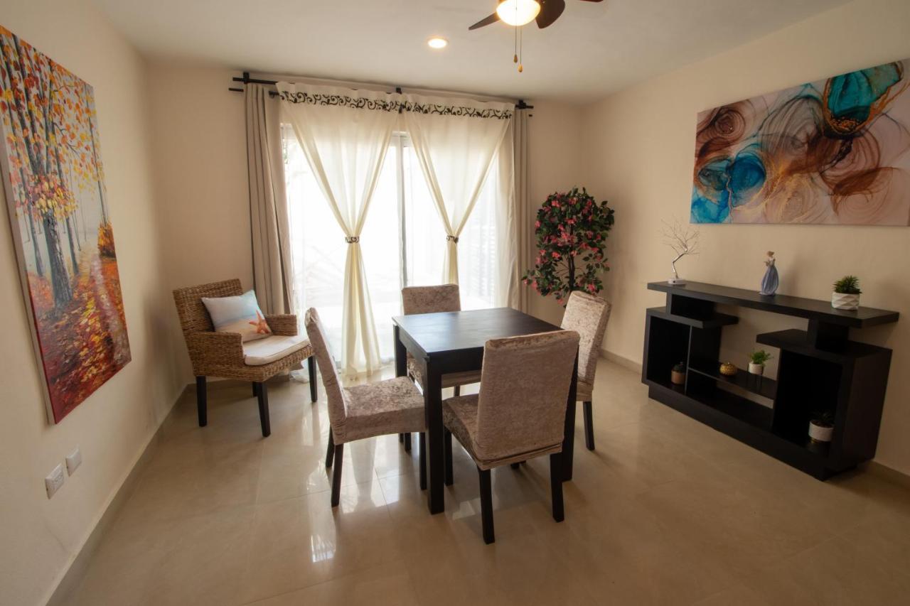 Hotel Villas Segovia Плая-дель-Кармен Экстерьер фото