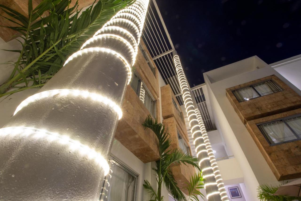 Hotel Villas Segovia Плая-дель-Кармен Экстерьер фото